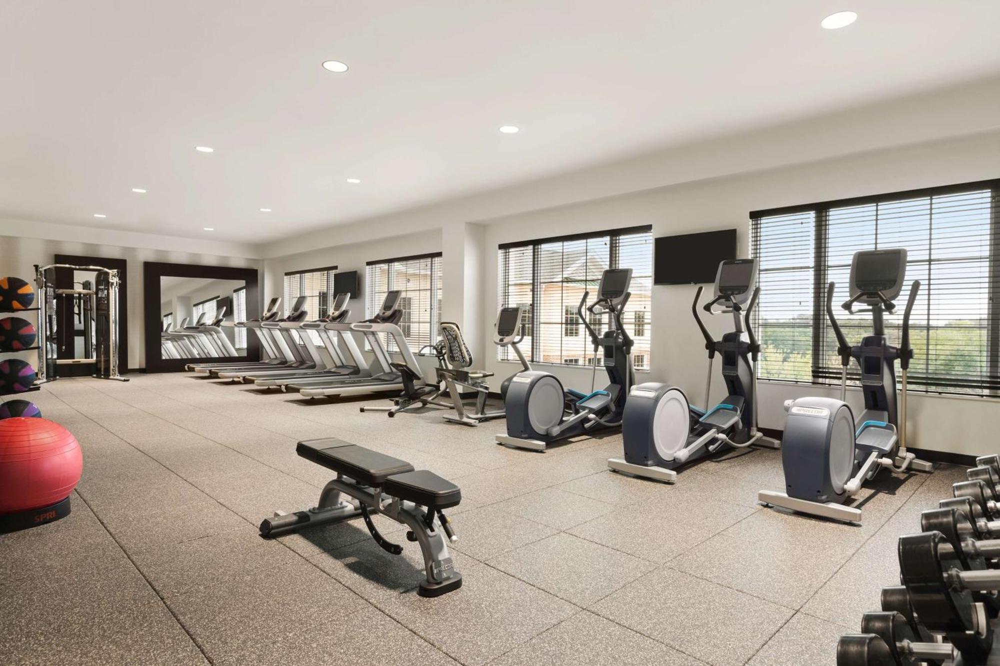 Hilton Garden Inn Charlotte Southpark מראה חיצוני תמונה
